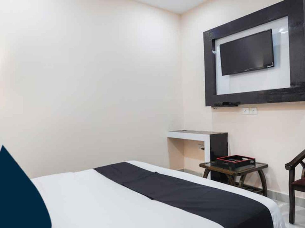 Hotel Madhuban 3*