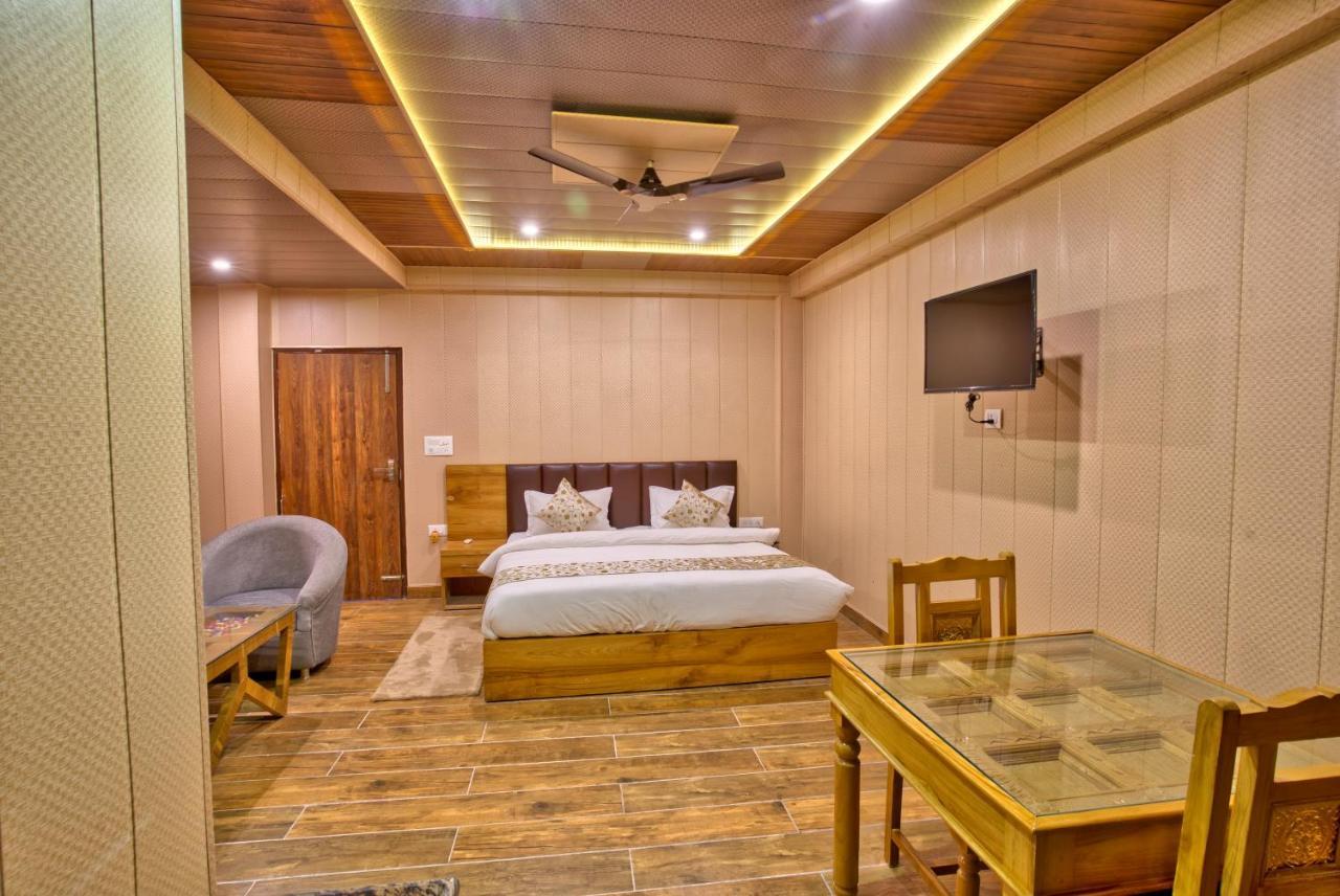 Yogved Hospitality & Hotel