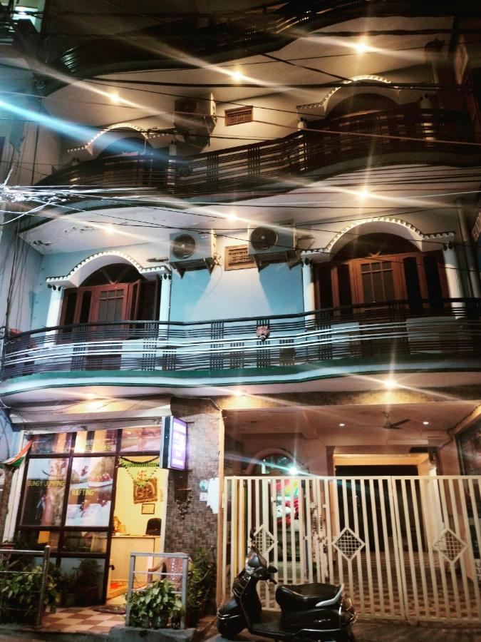 Hotel Chandra Palace Rishikesh