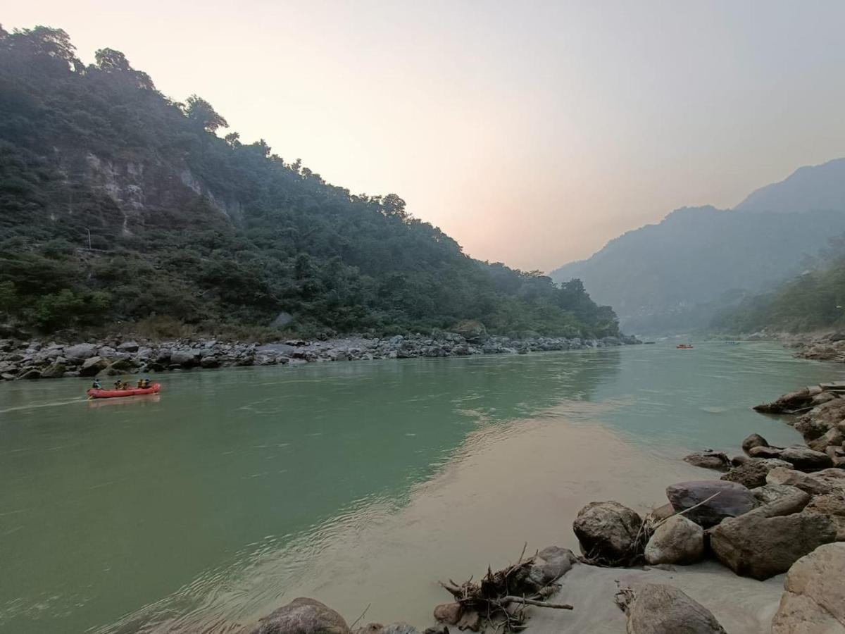 Chandra Palace Hotel Rishikesh