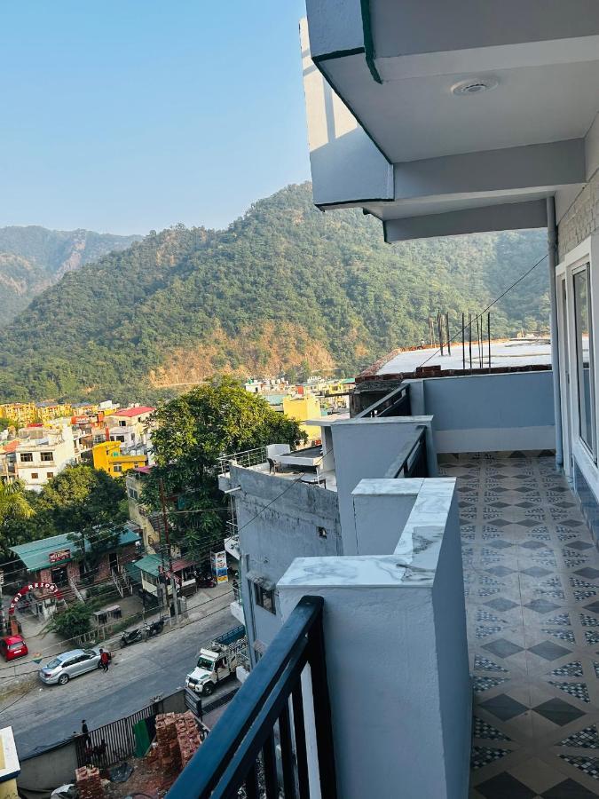 Hotel Chandra Palace Rishikesh