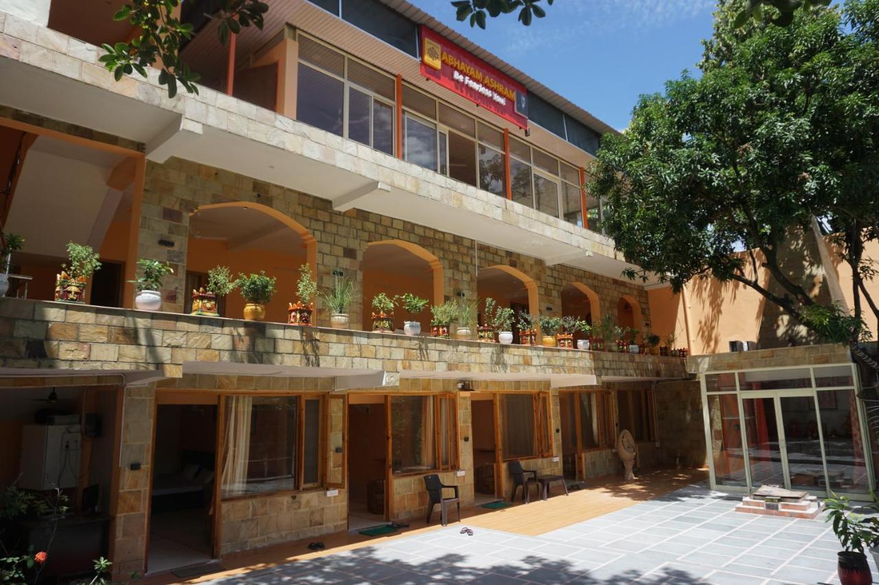 Hotel Abhayam Ashram *