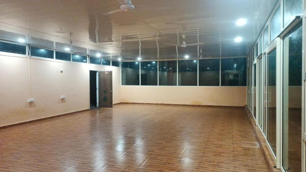 Abhayam Ashram Hotel Rishikesh