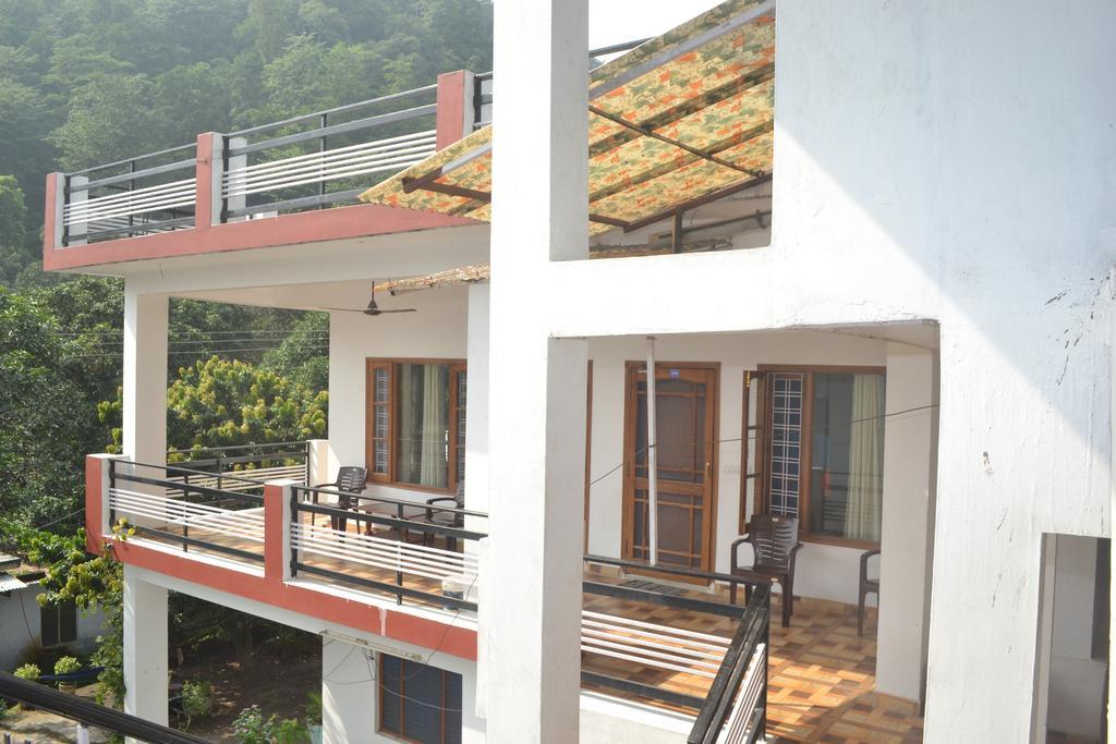Mount Valley Mama Rishikesh