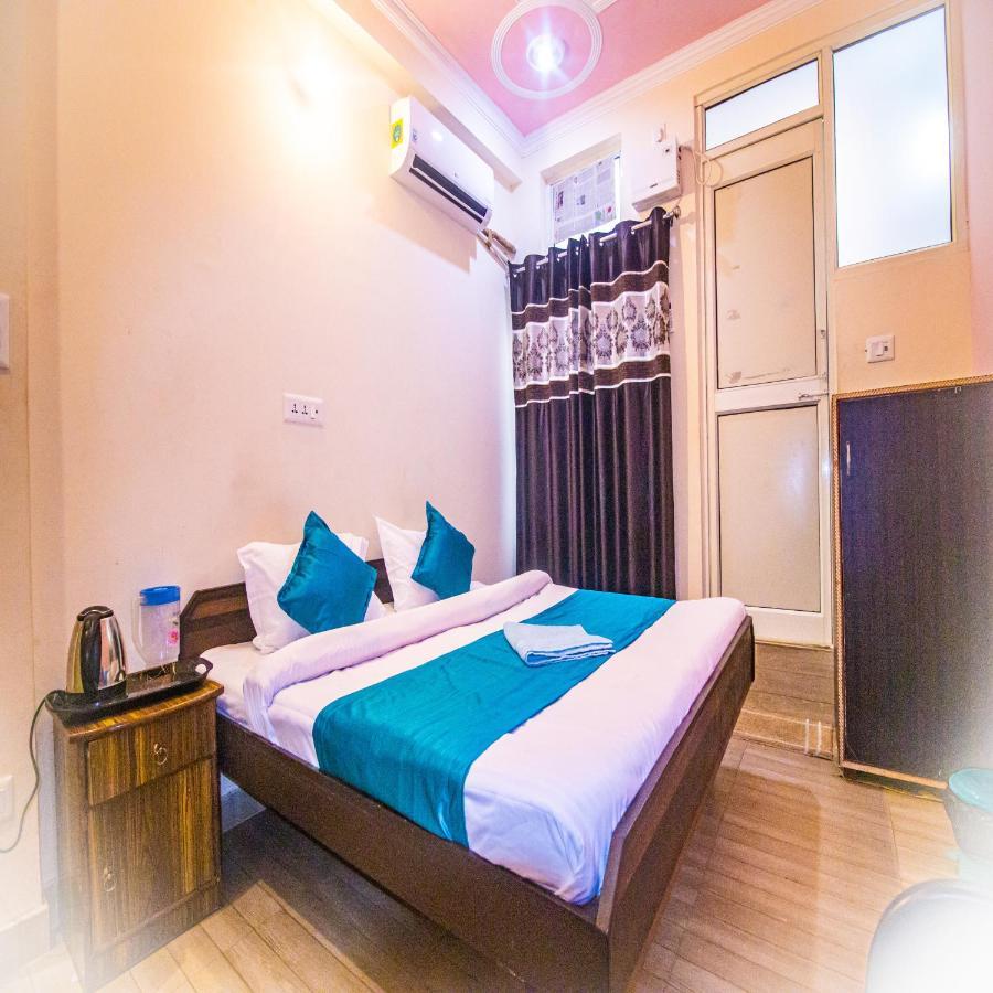 Hotel Triple One Tapovan Rishikesh,near Laxman Jhula 3*