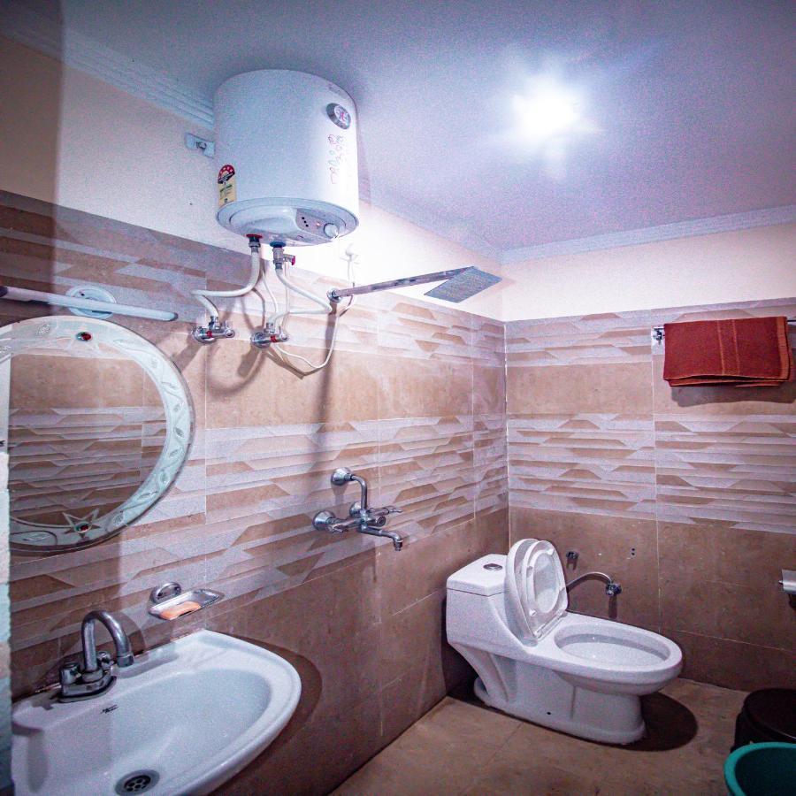 Triple One Tapovan Rishikesh,near Laxman Jhula 3*
