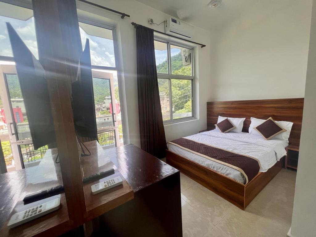 Manikut Guest house Rishikesh