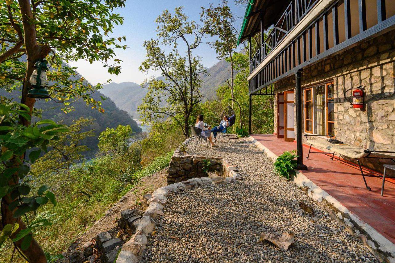 Neemrana's Glasshouse On The Ganges Hotel