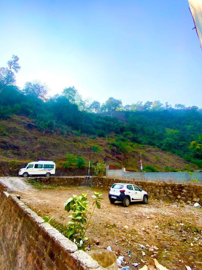 Aradhana Palace Hotel