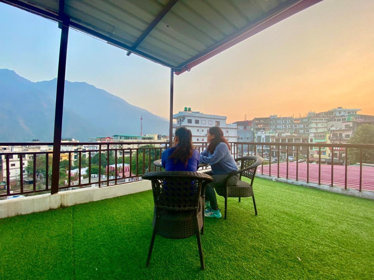 Blue Jay Smart Hotel