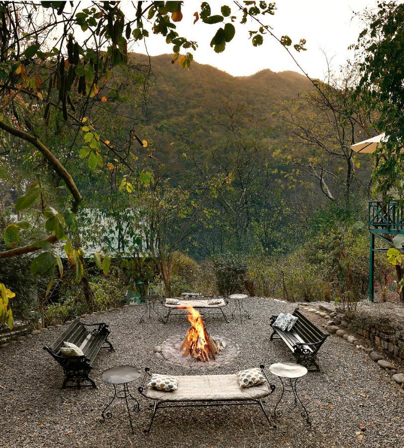 Neemrana's Glasshouse On The Ganges Hotel