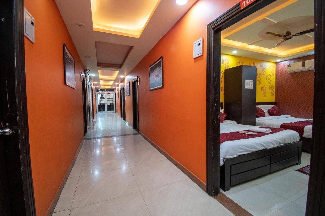 Dev Bhoomi Hotel 3*