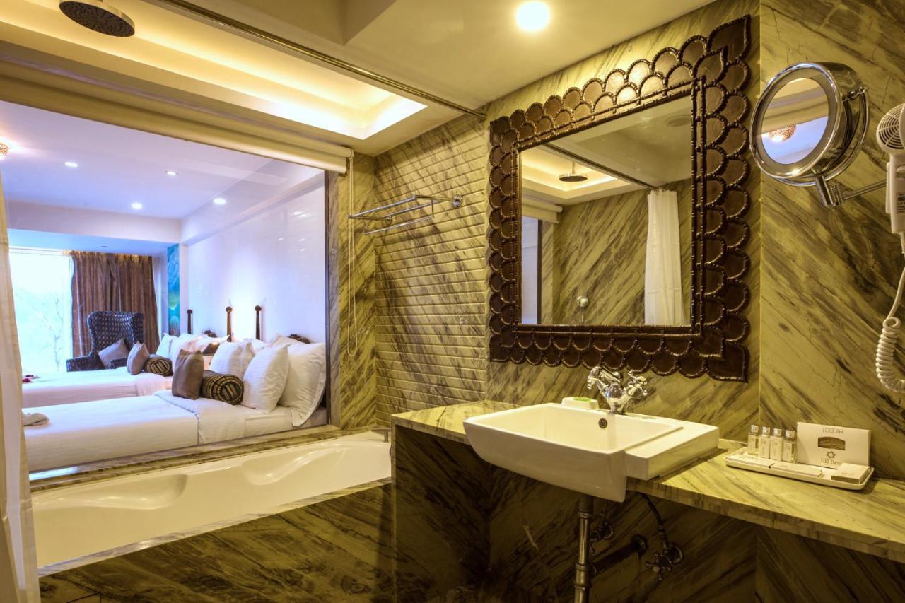 Hotel Ellbee Ganga View 4*