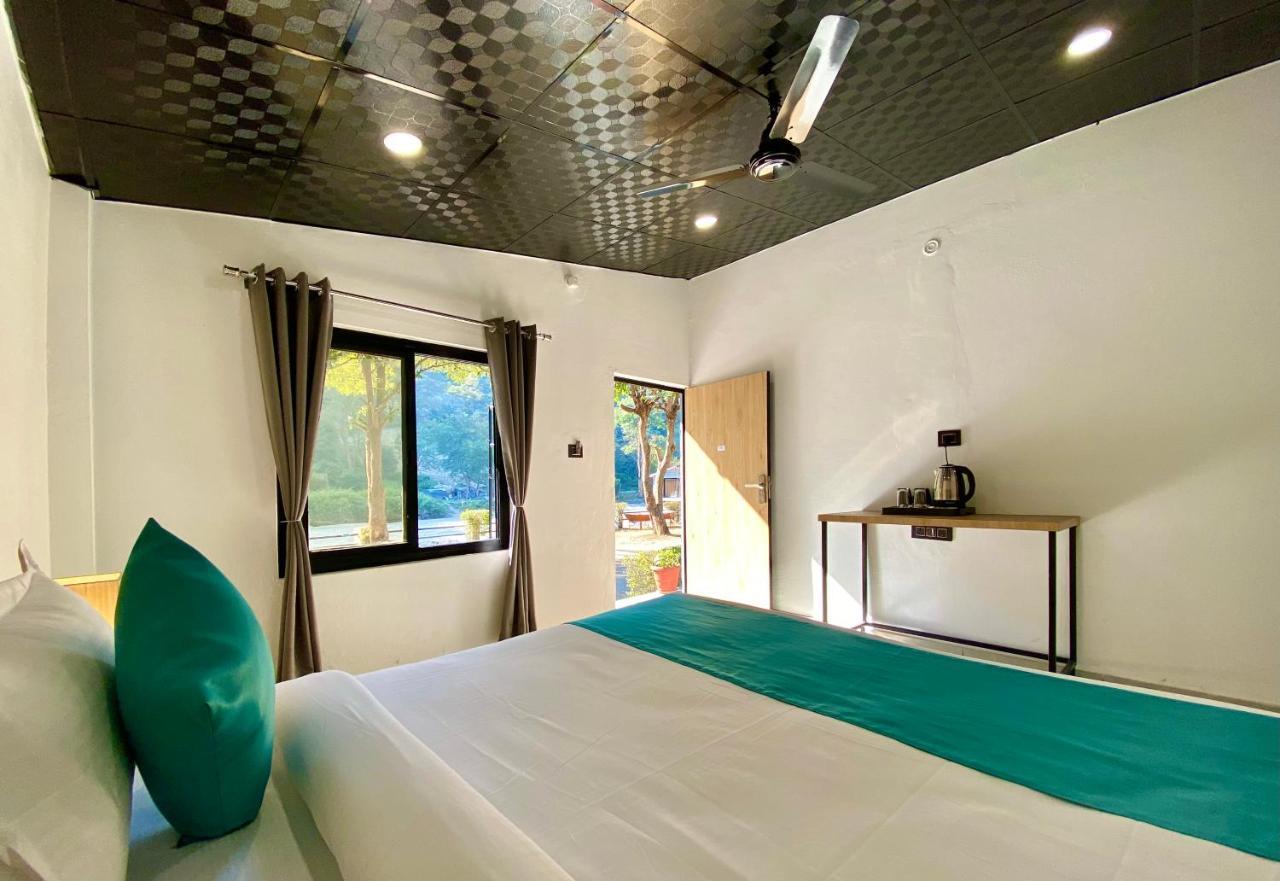 Resort Euphoric River 3*