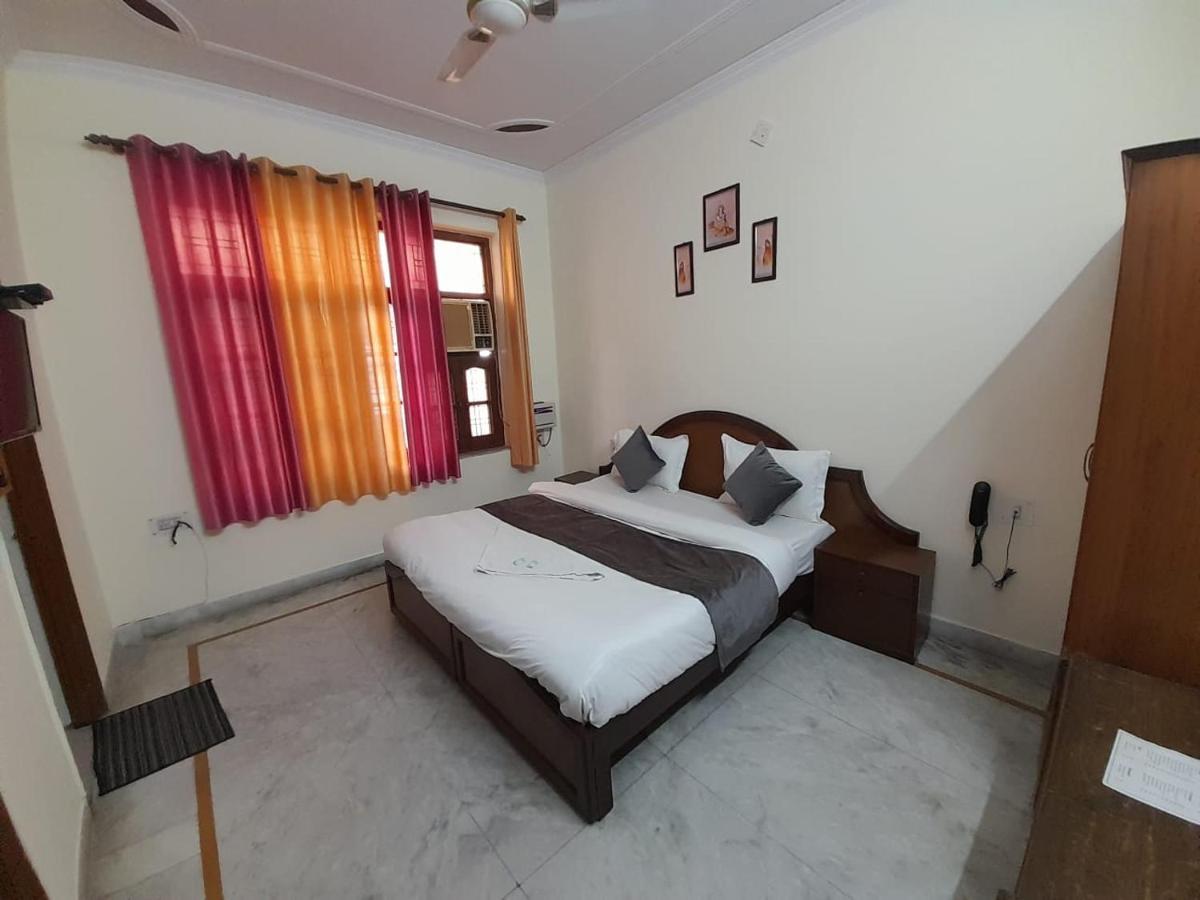 The Holiday Bed & Breakfast Rishikesh