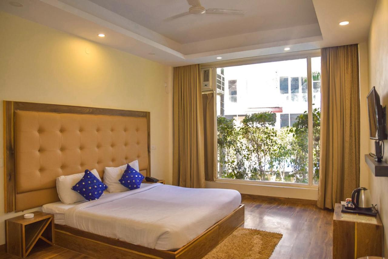 Hotel Avenue 18 Rishikesh