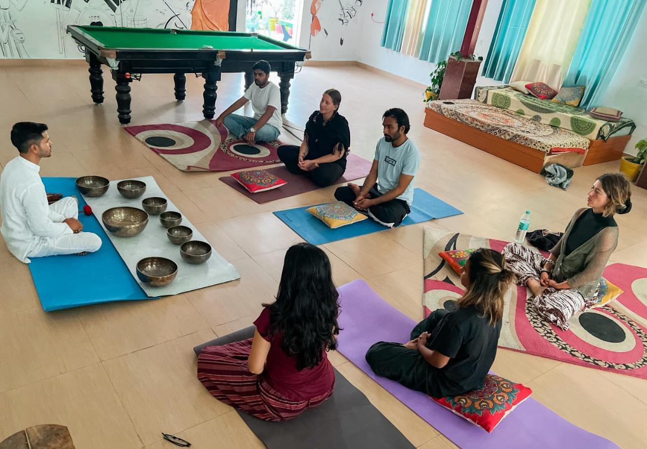 Hostel Karwaan