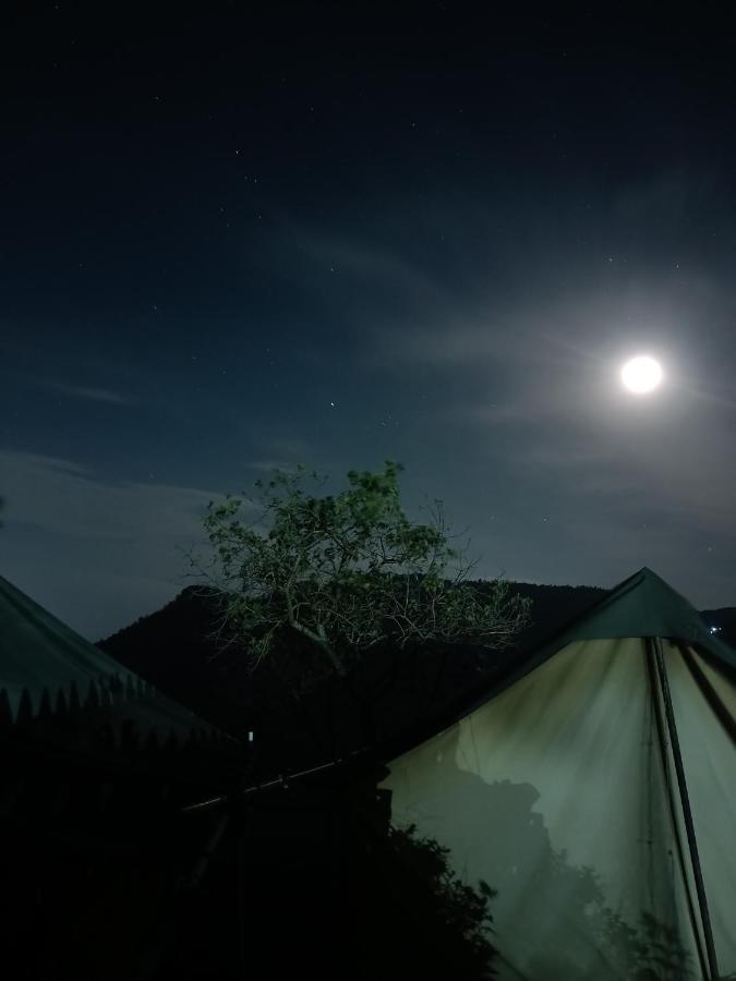 Campsite Mountain Whisper, Most Unique Location In *