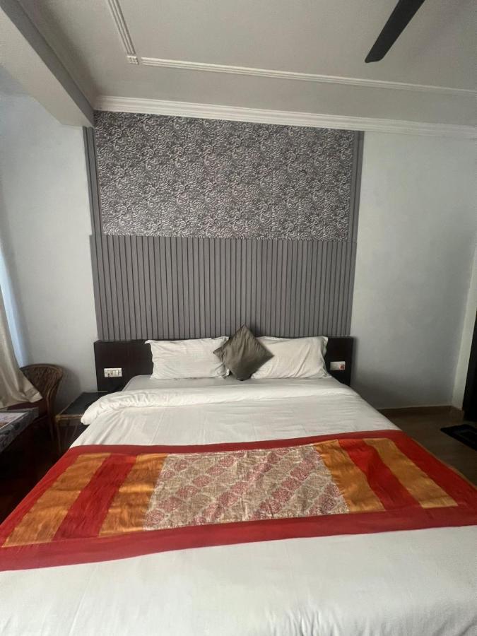 Hotel Devoy By Namastexplorer Tapovan