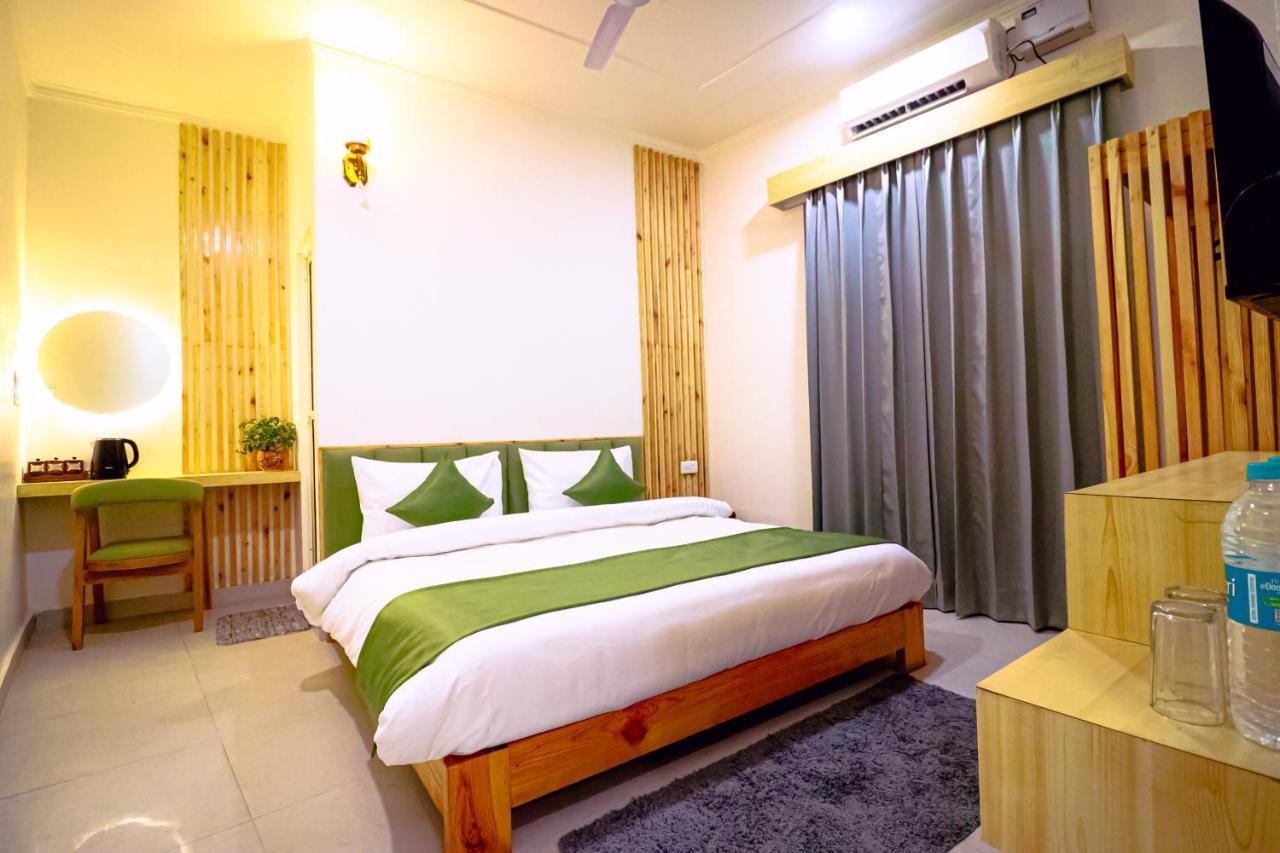 Hotel Around Rishikesh, Tapovan Rishikesh