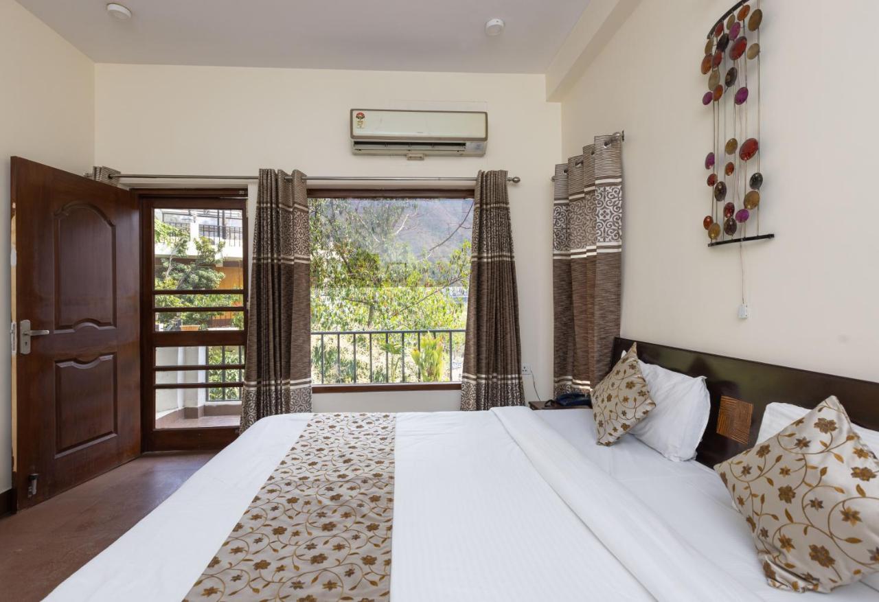 Yogved Hospitality & Hotel 3*