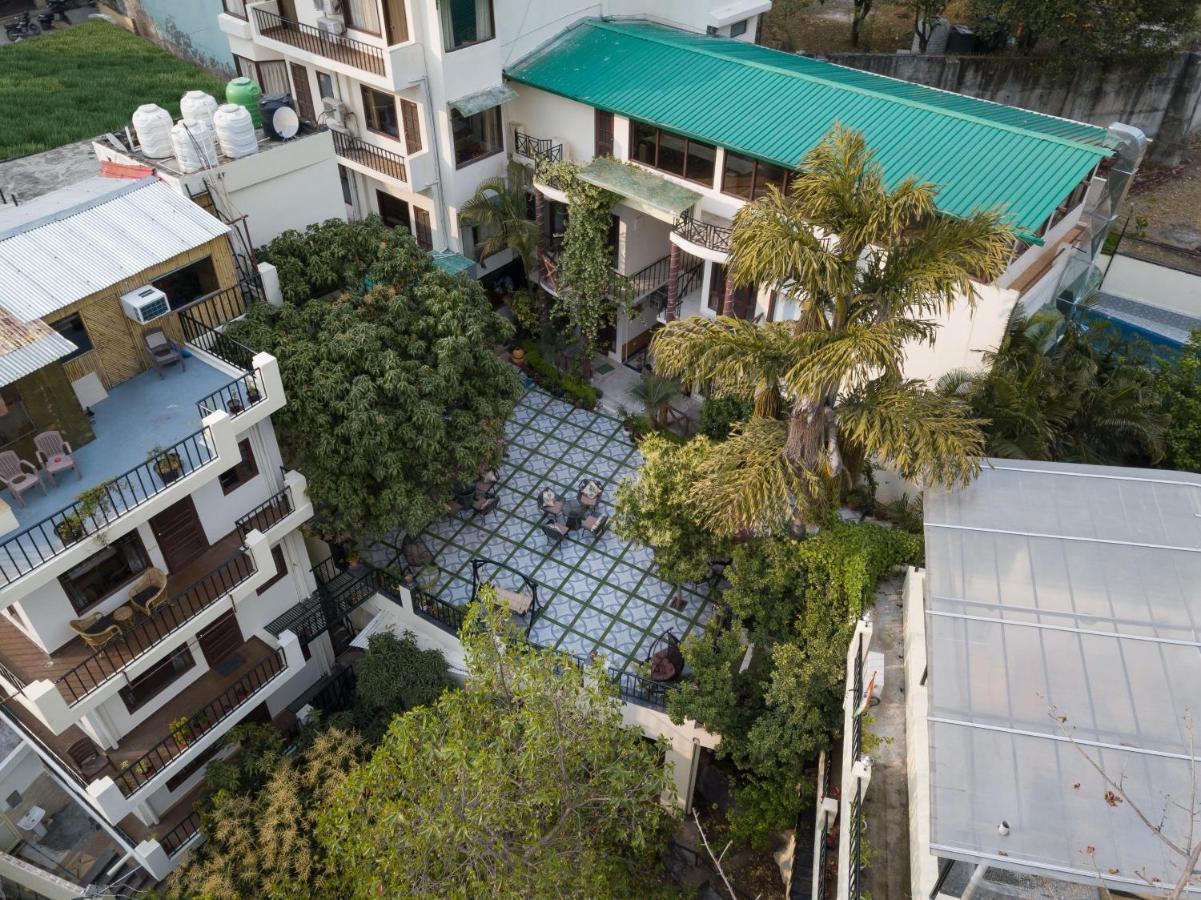 Yogved Hospitality & 3* Rishikesh