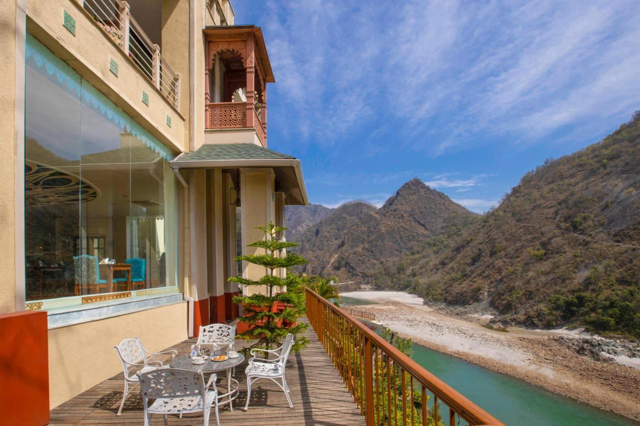 Hotel Raga On The Ganges, 5*