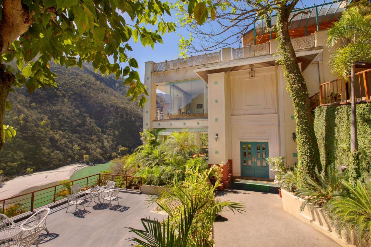 Raga On The Ganges, Hotel 5*