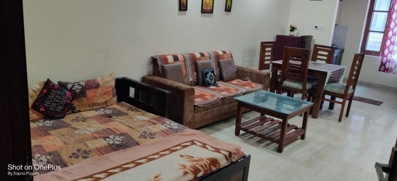 Holiday 1bhk Flats Tapovan Apartment Rishikesh