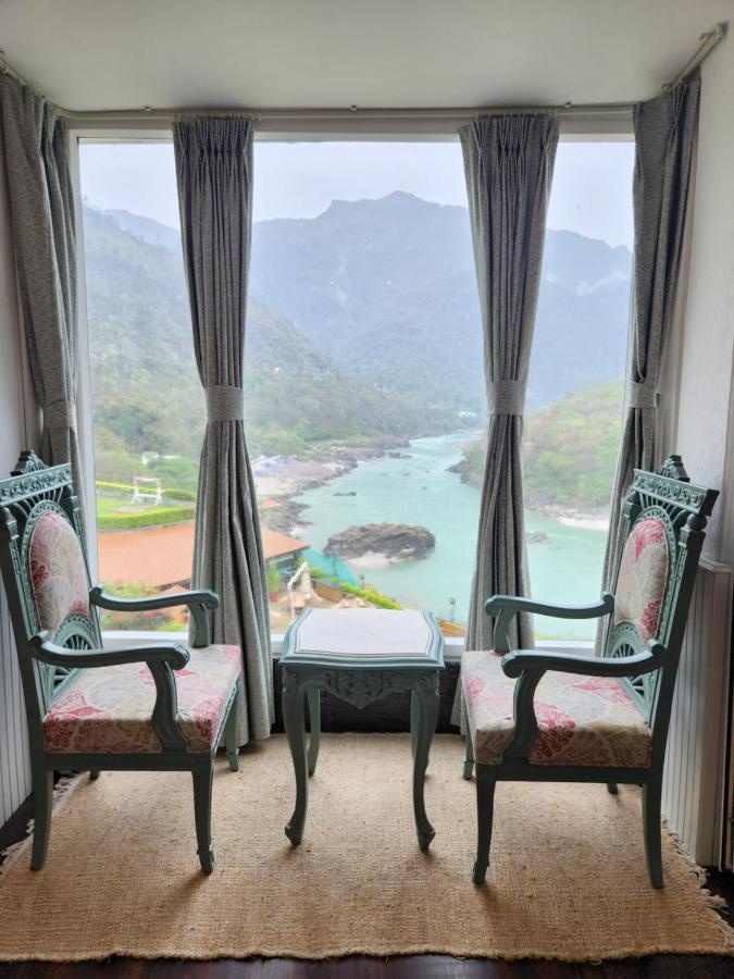 Apartment Aloha Ganga View 2bhk By Almost Heaven *