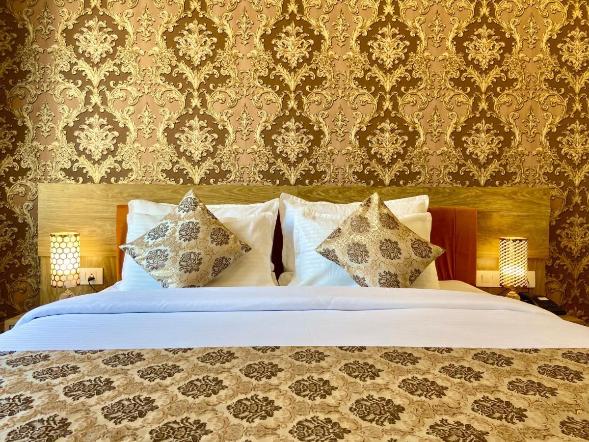 Hotel Arogyadham Wellness Retreat Rishikesh