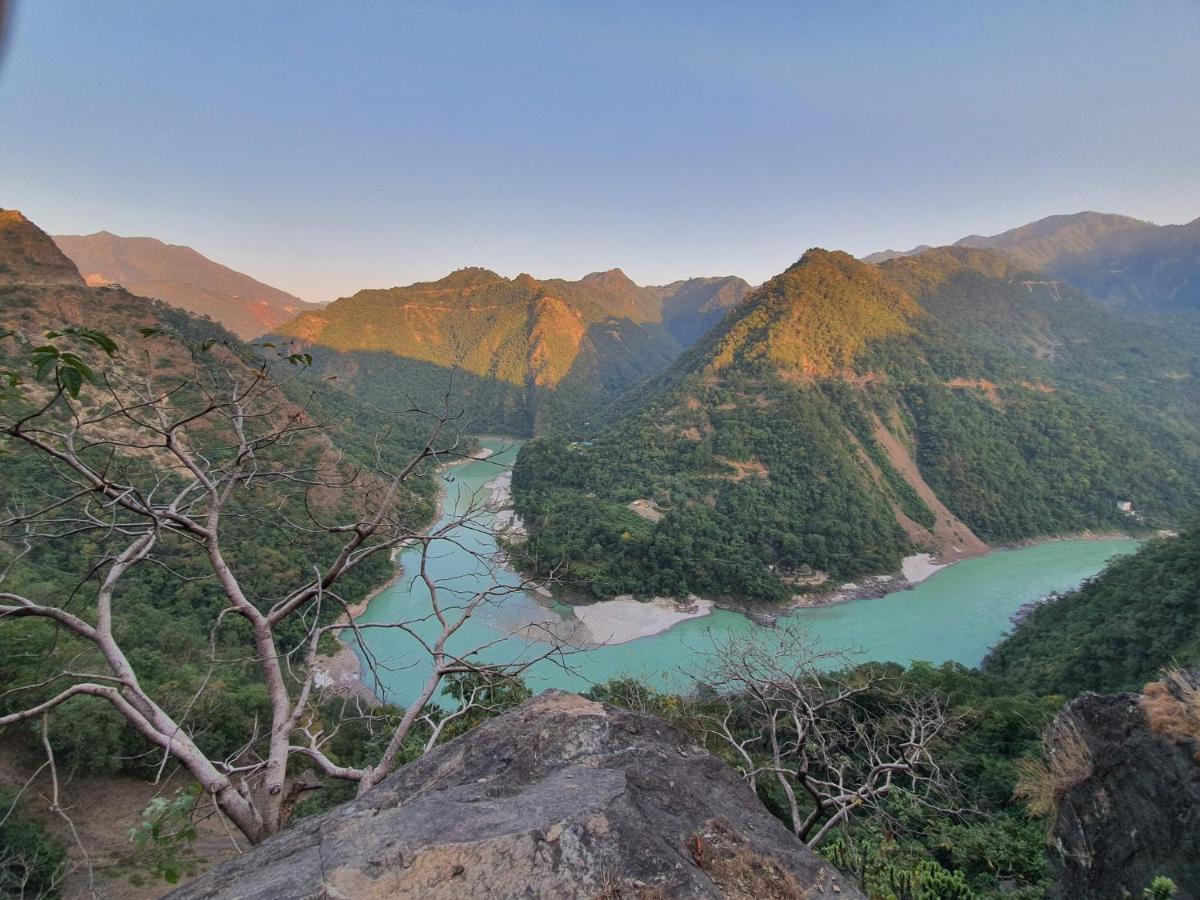 Bed & Breakfast Aashraya On Ganga