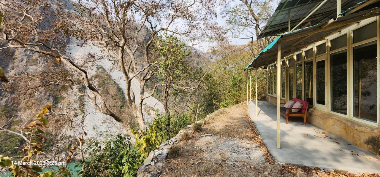 Aashraya On Ganga Rishikesh