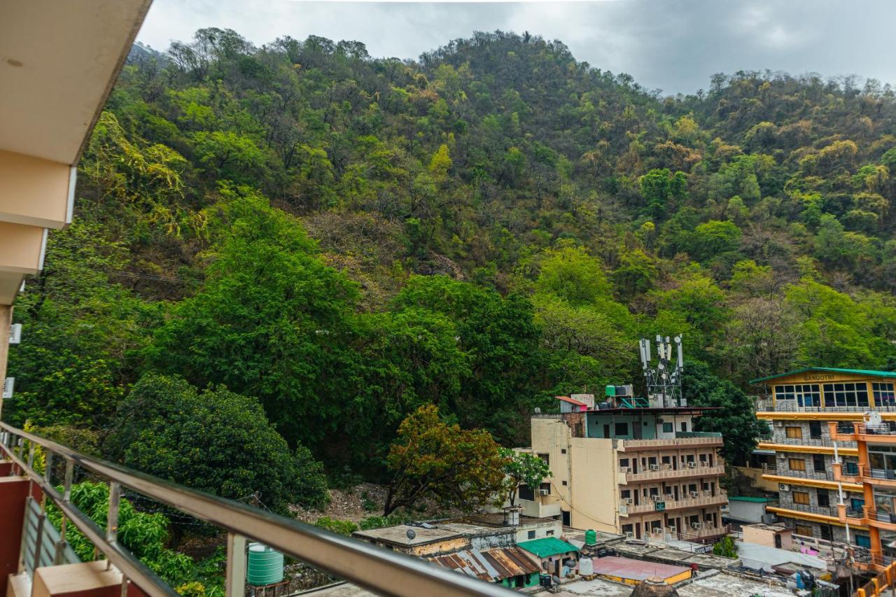 Madpackers Laxman Jhula Rishikesh