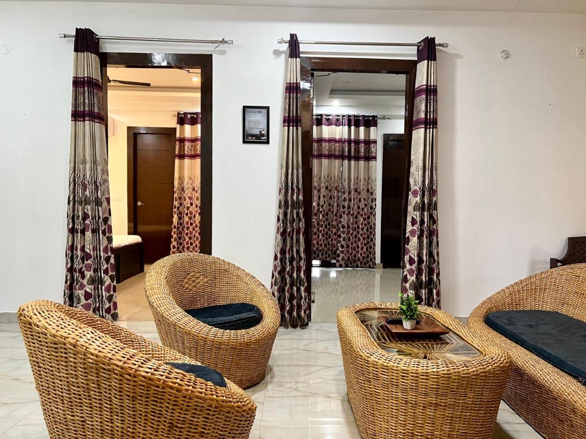 Apartment Daisy By Wabi Sabi With Private Balcony *