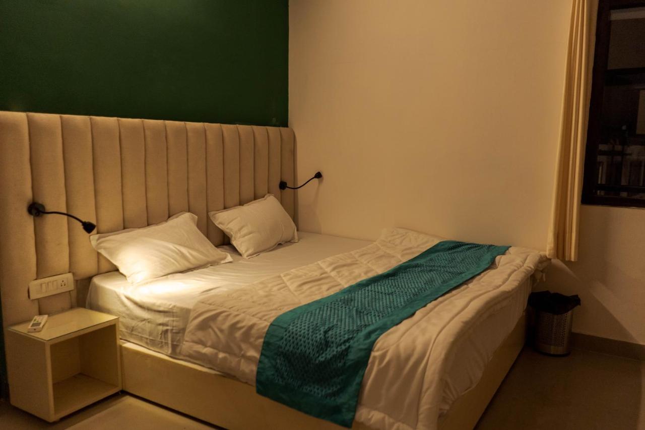 Hostel Spontrail