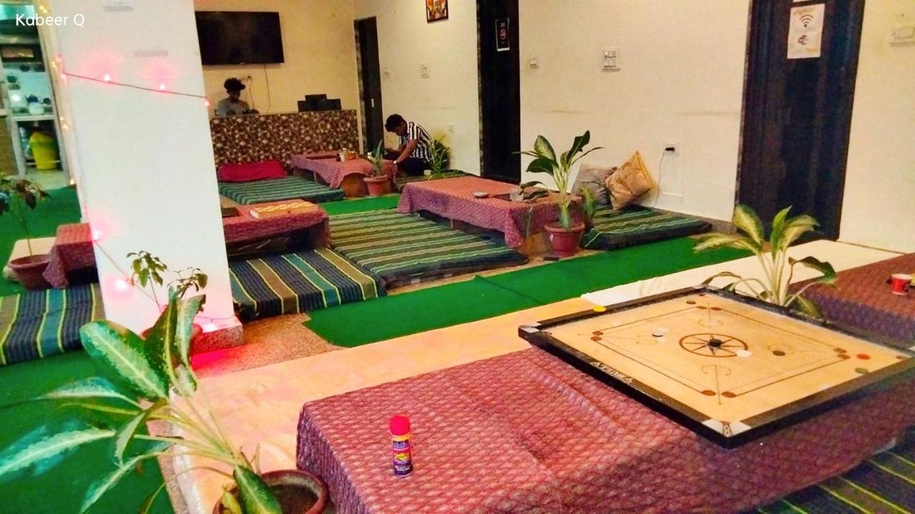 Guest house White