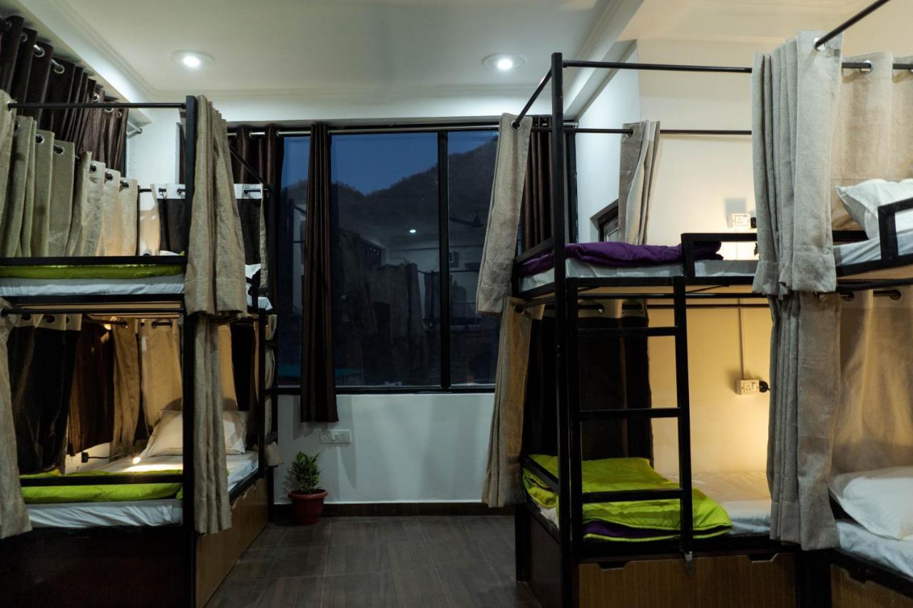 Hostel Spontrail