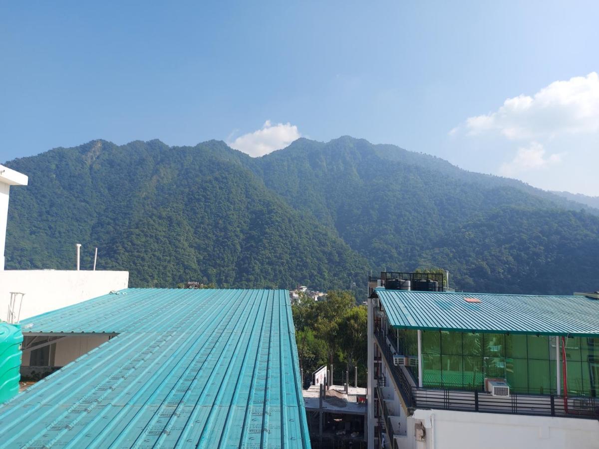 Dhakad Gold - Tapovan, Hotel Rishikesh