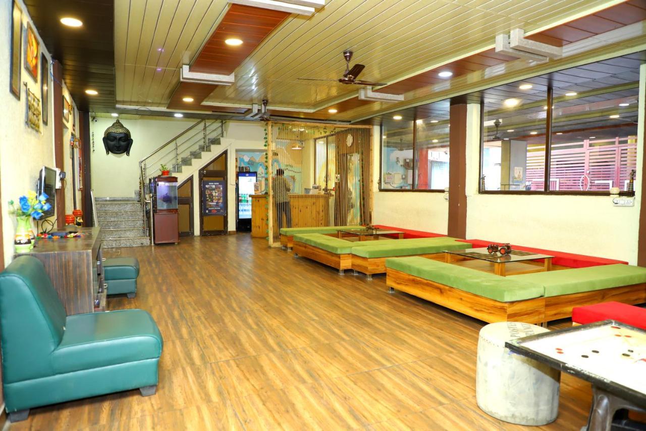 The Mountain View 3* Rishikesh