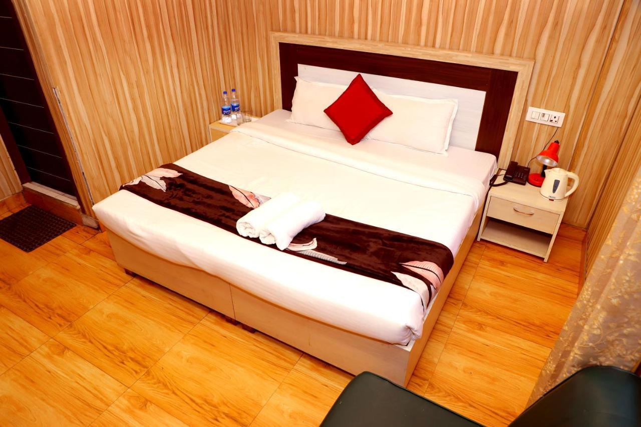 The Mountain View 3* Rishikesh