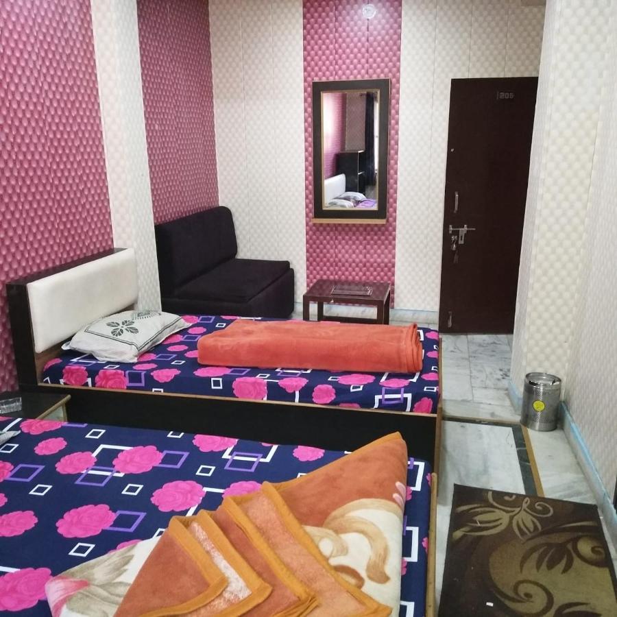 Hotel Divya