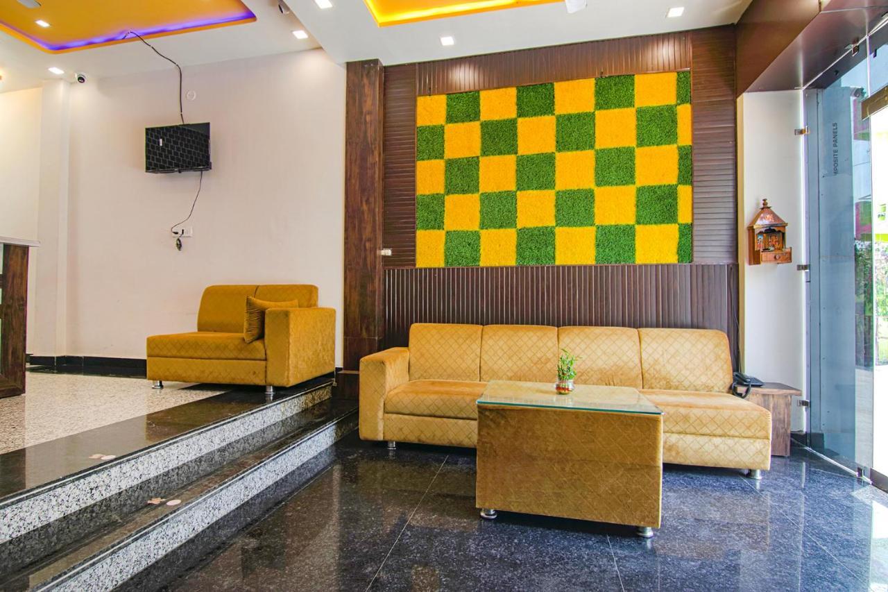 Hotel Fabexpress Jai Ho 3*