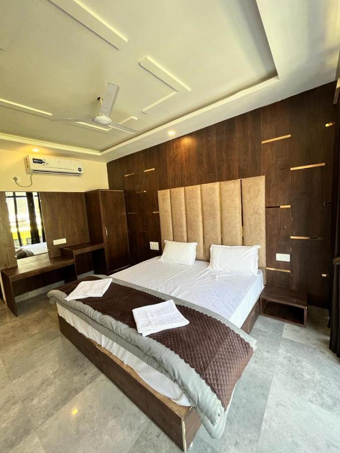 Hostel Hog - House Of Gypsy