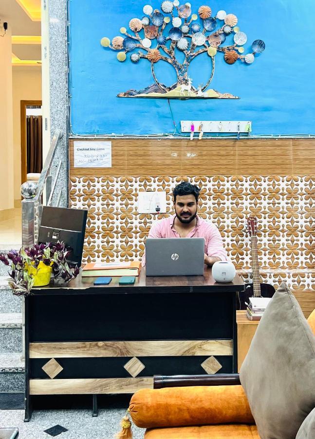 Shanti And Garden Cafe Rishikesh