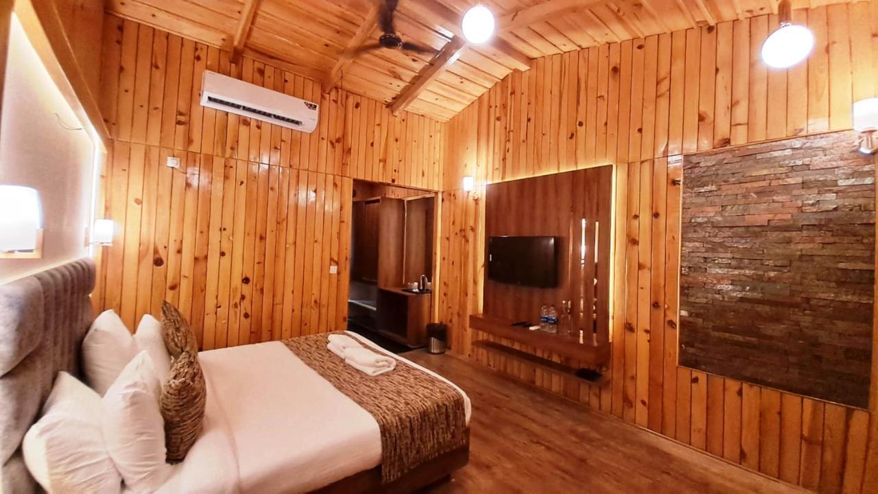 Qcent Woods Resort & Spa, Rishikesh 4* Rishikesh