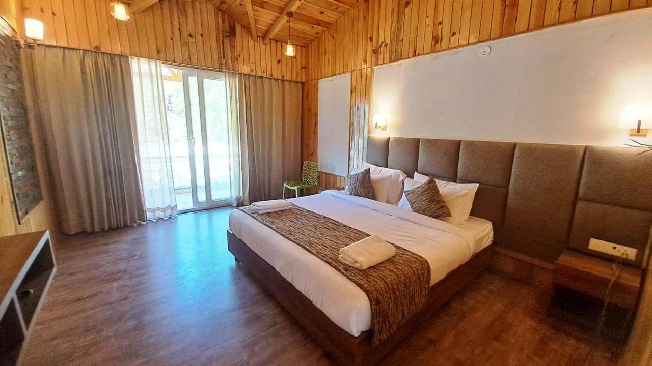 Qcent Woods Resort & Spa, Rishikesh 4*