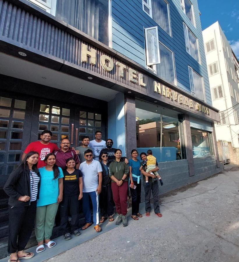 Nirvana Bliss, Behind Parmarth Niketan 3*