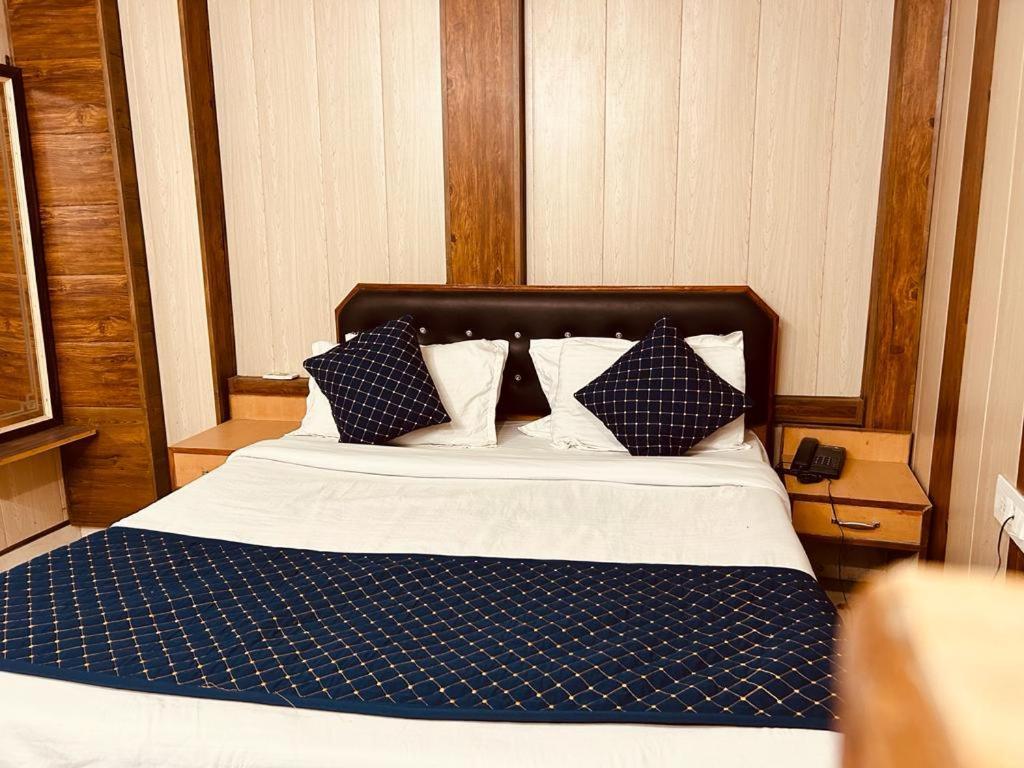Bed & Breakfast 4 U Premium Tapovan Rishikesh