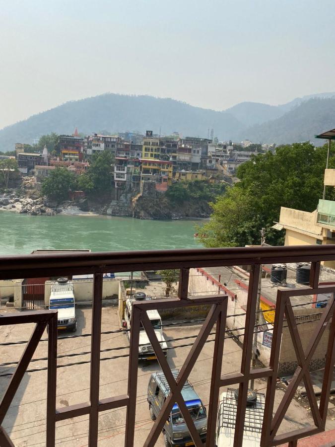 Hotel Surya Laxman Jhula